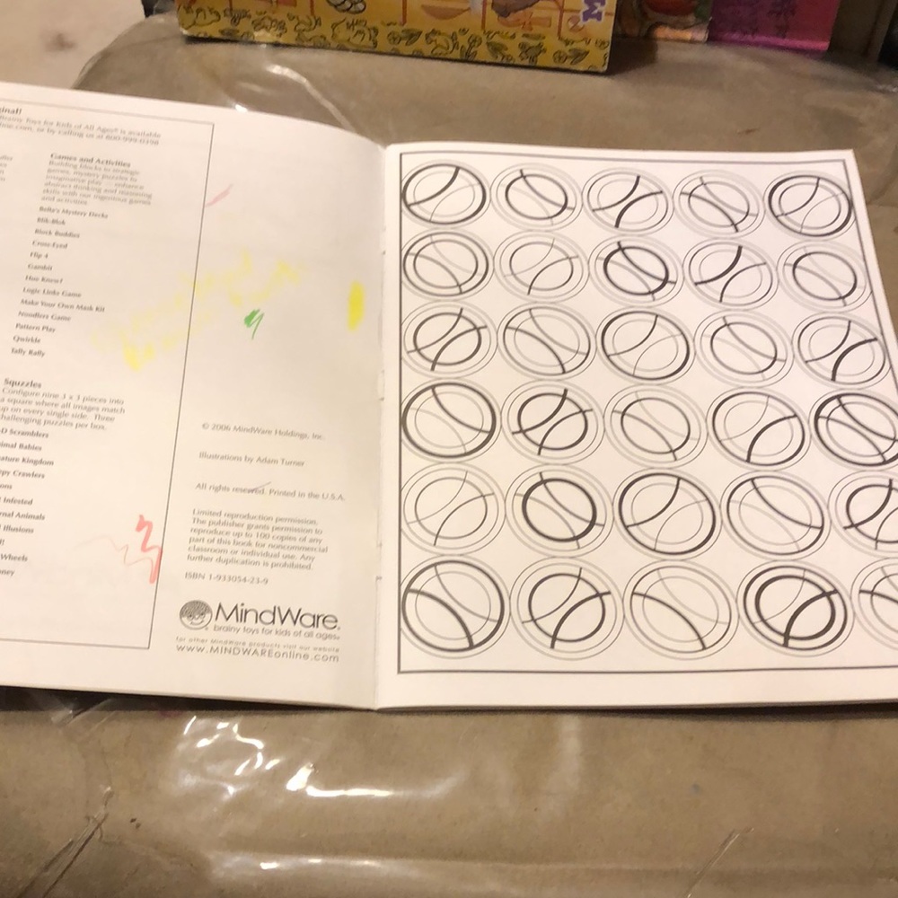 Circular Coloring Book - Picture 3 of 8